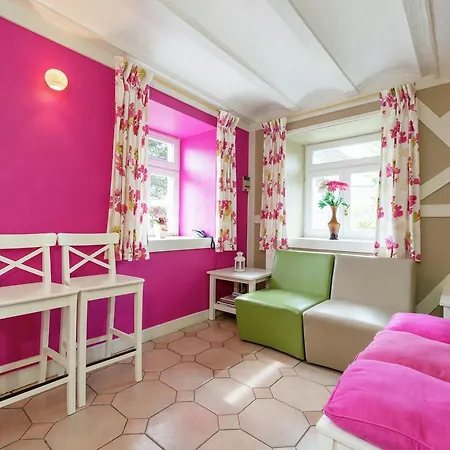 Spacious Holiday In Faymonville Near Ski Lift וואימס