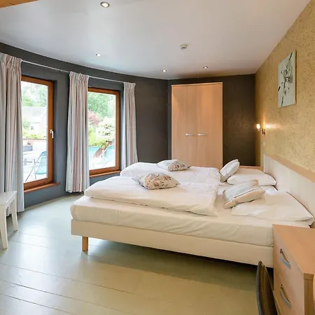 Spacious Holiday In Faymonville Near Ski Lift