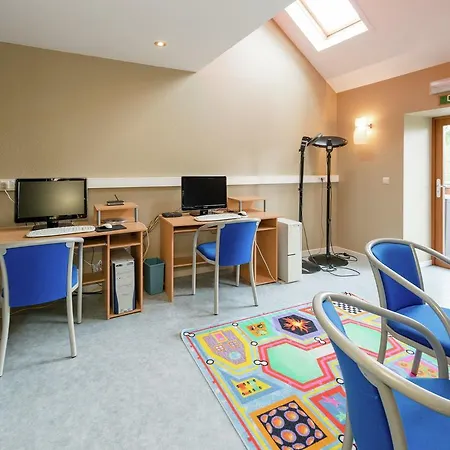 Spacious Holiday In Faymonville Near Ski Lift * וואימס